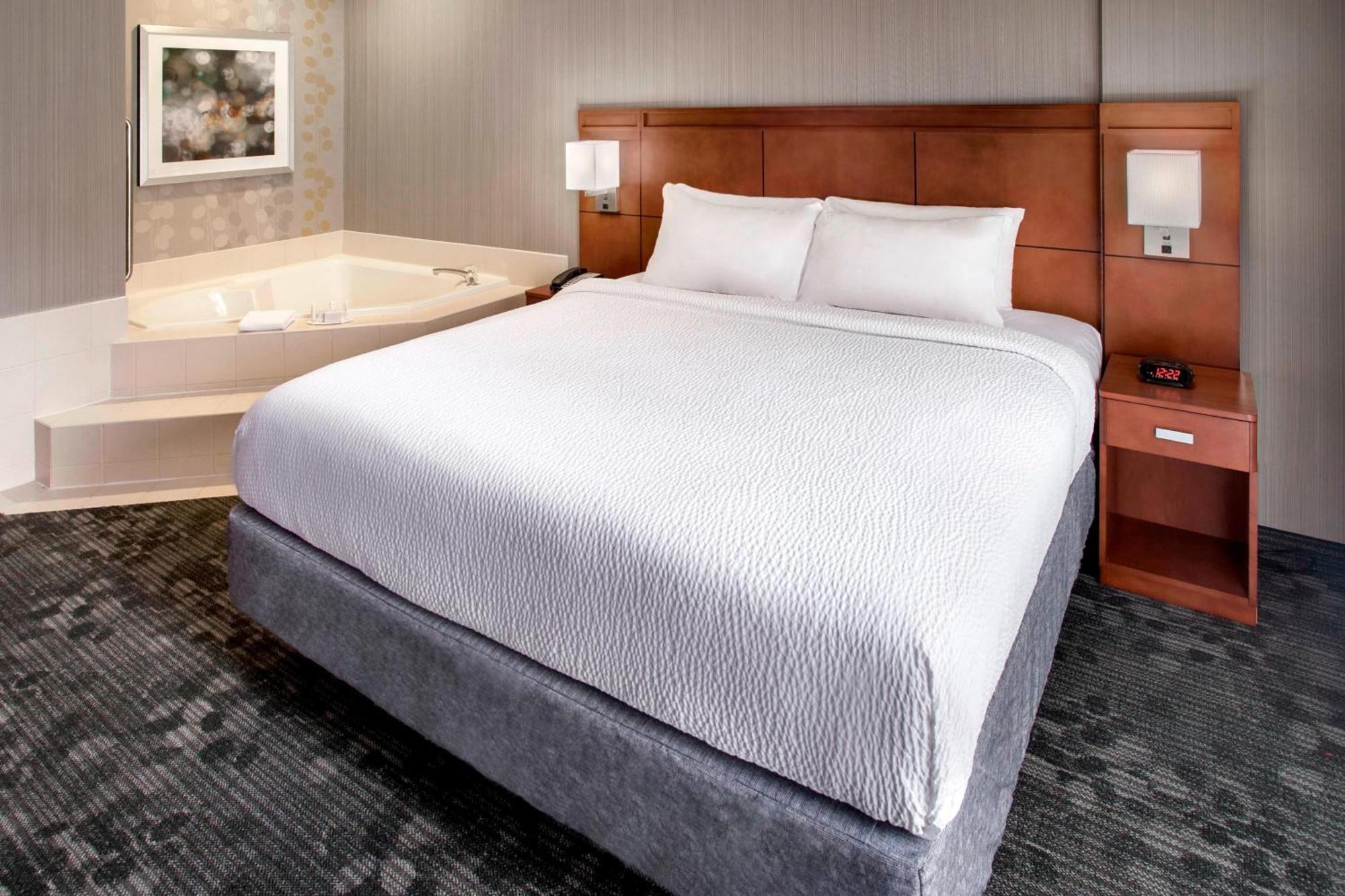 Courtyard Parsippany Hotel Ngoại thất bức ảnh