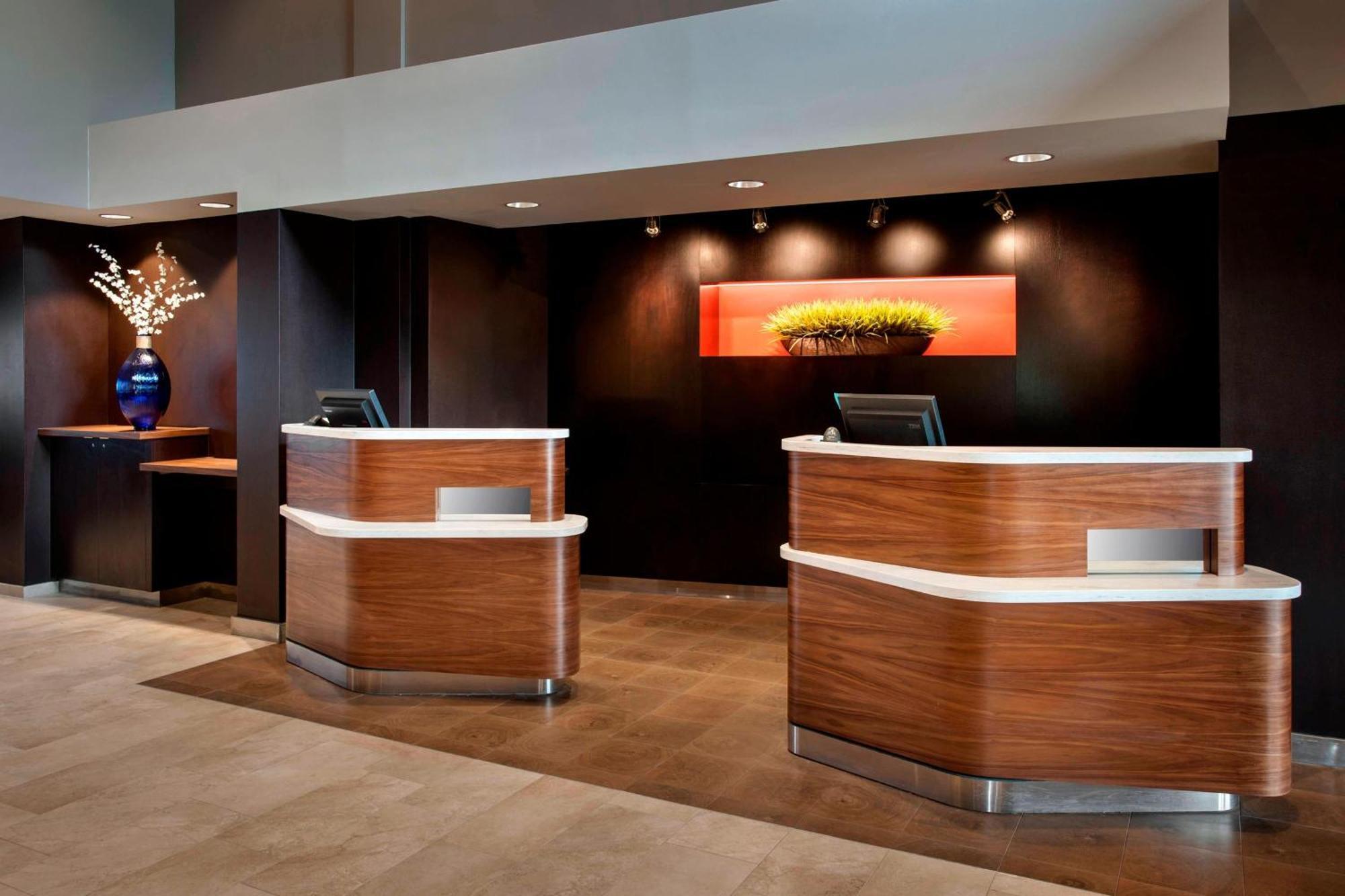 Courtyard Parsippany Hotel Ngoại thất bức ảnh
